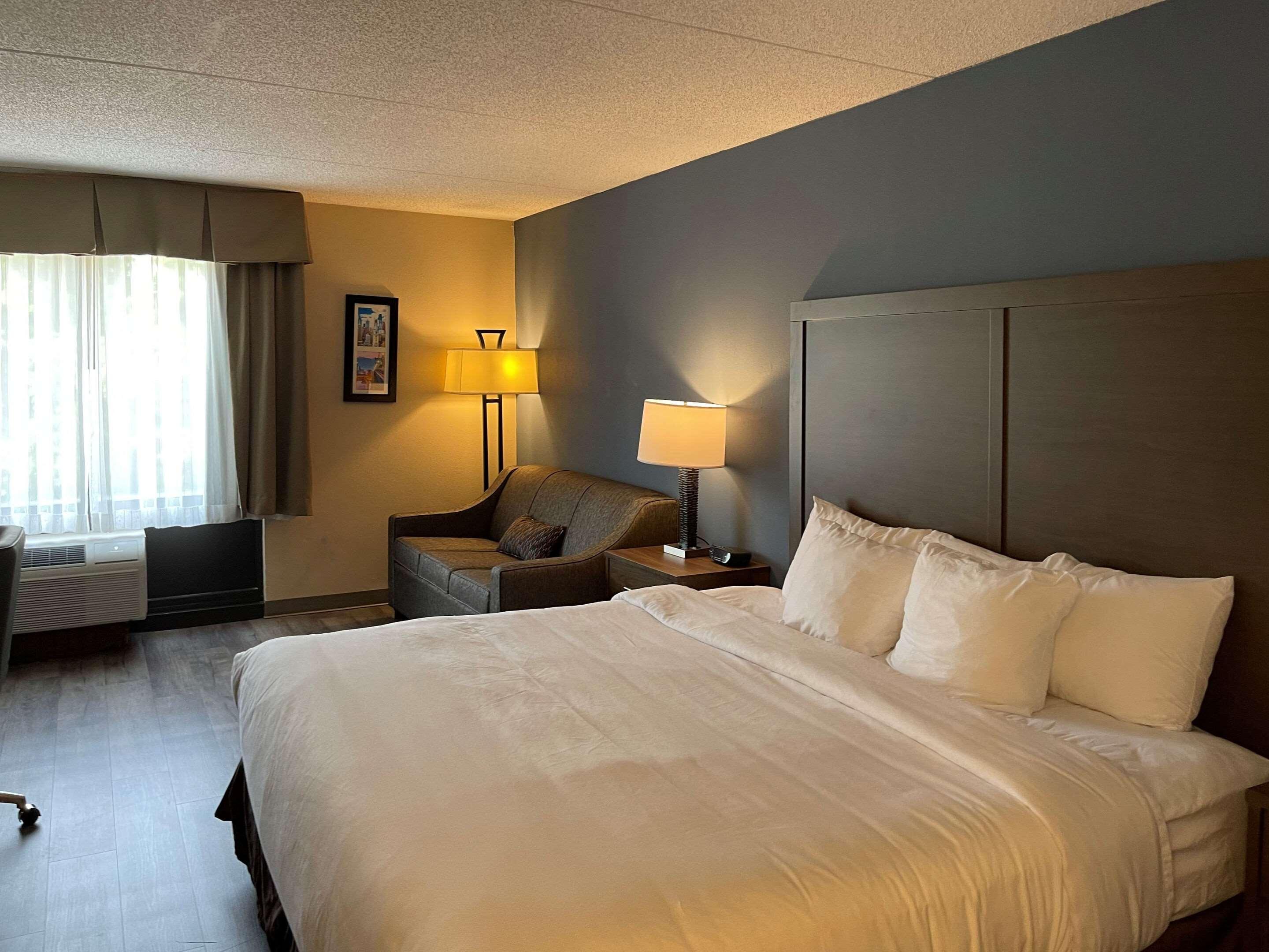 Days Inn By Wyndham Horsham Philadelphia Экстерьер фото
