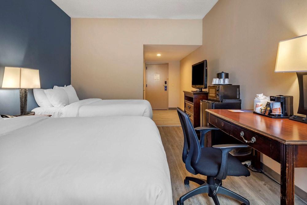 Days Inn By Wyndham Horsham Philadelphia Экстерьер фото