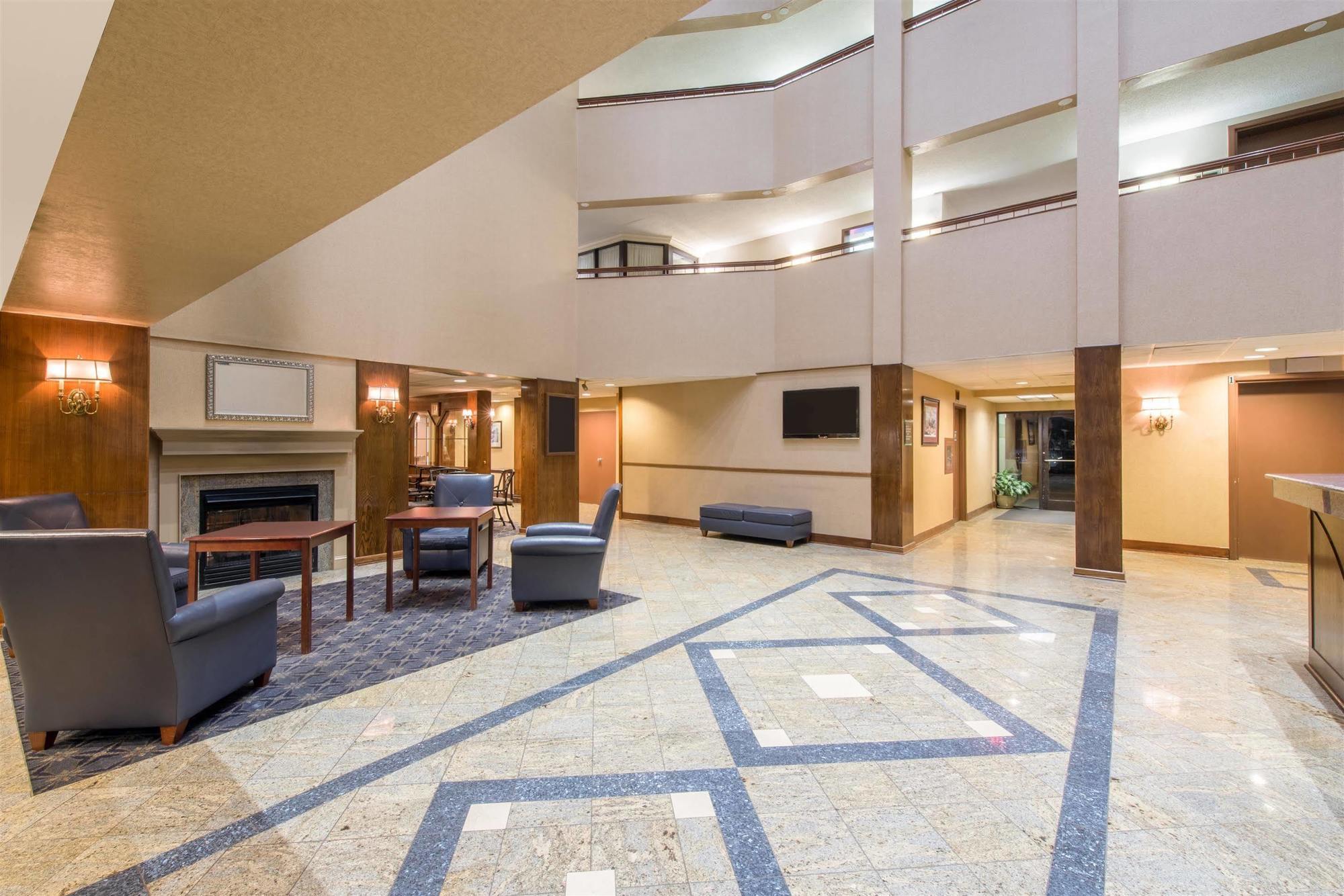 Days Inn By Wyndham Horsham Philadelphia Экстерьер фото