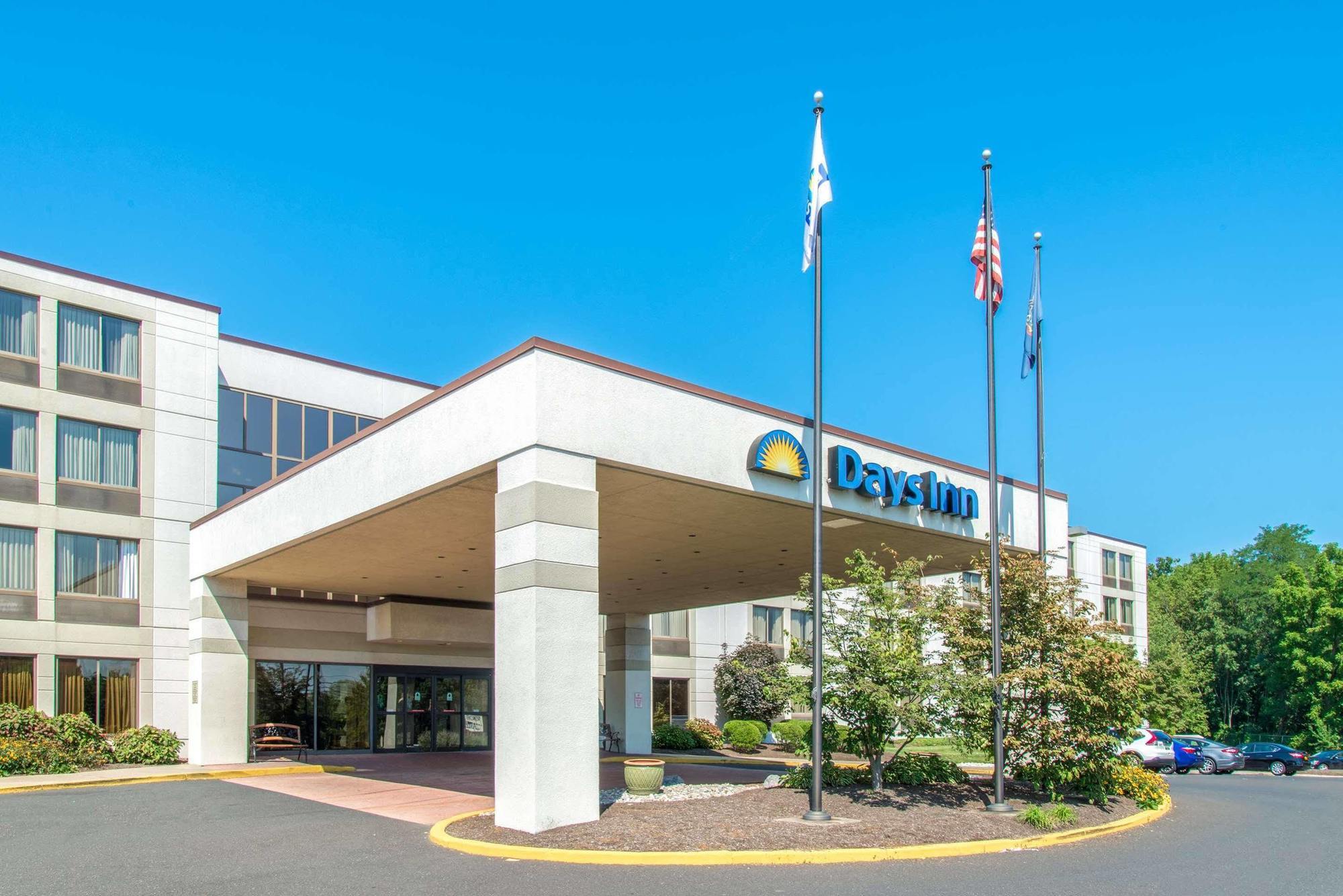 Days Inn By Wyndham Horsham Philadelphia Экстерьер фото